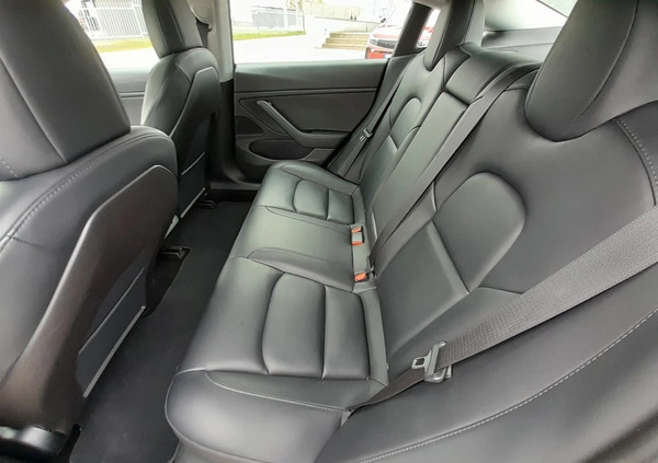 Tesla Model 3 cena 149900 przebieg: 57653, rok produkcji 2020 z Olecko małe 232